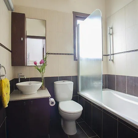 Renting This 5 Star Near Fig Tree Bay 21 Villa Protarász